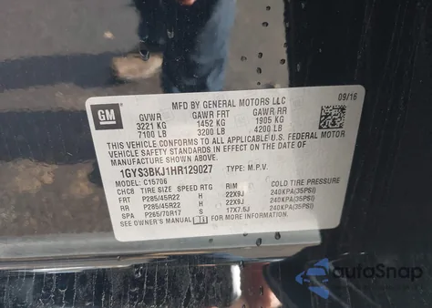 2017 Cadillac Escalade Luxury z USA, uszkodzony, nr VIN 1GYS3BKJ1HR129027